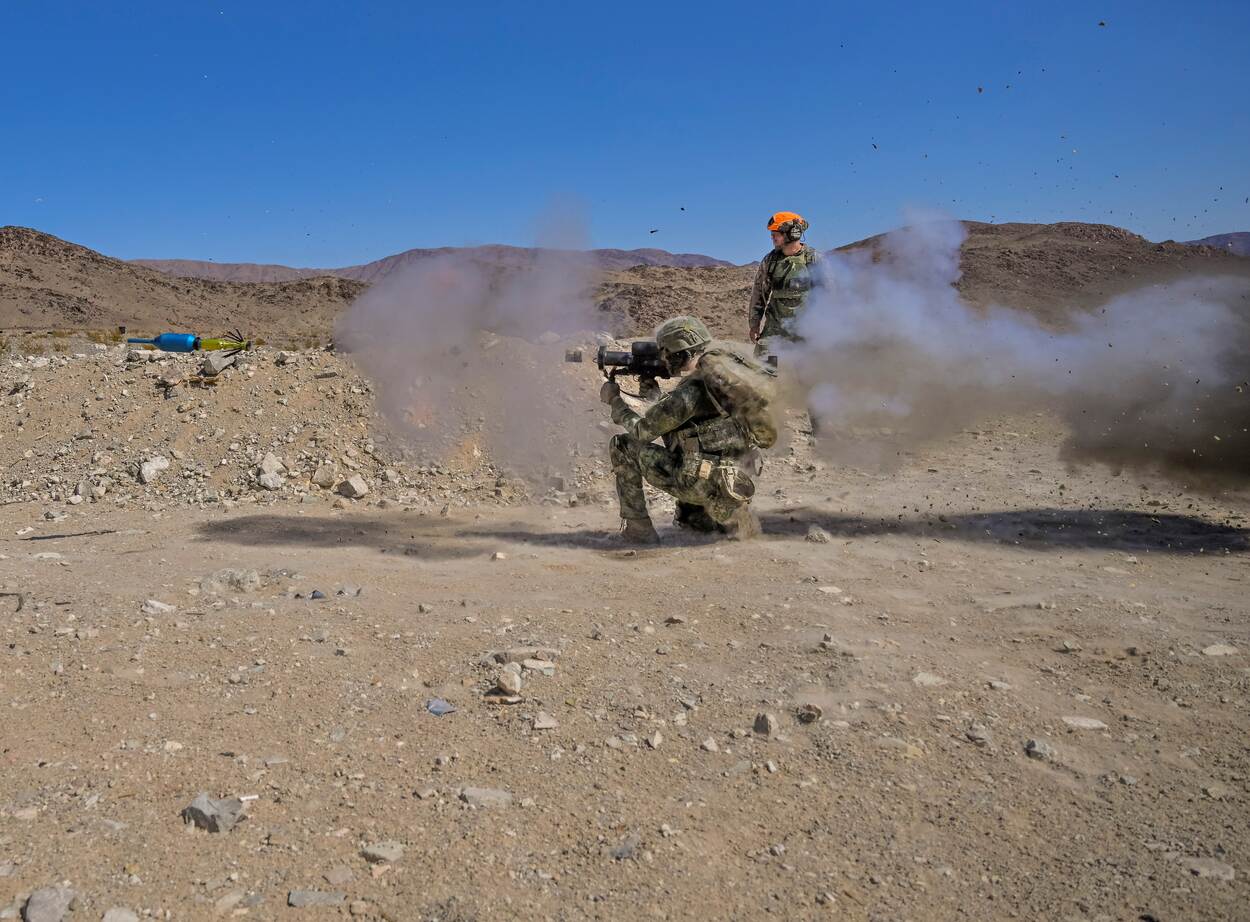 Mariniers van 2MCG in actie tijdens de Live Fire Tactical Training bij Twentynine Palms in de Verenigde Staten.