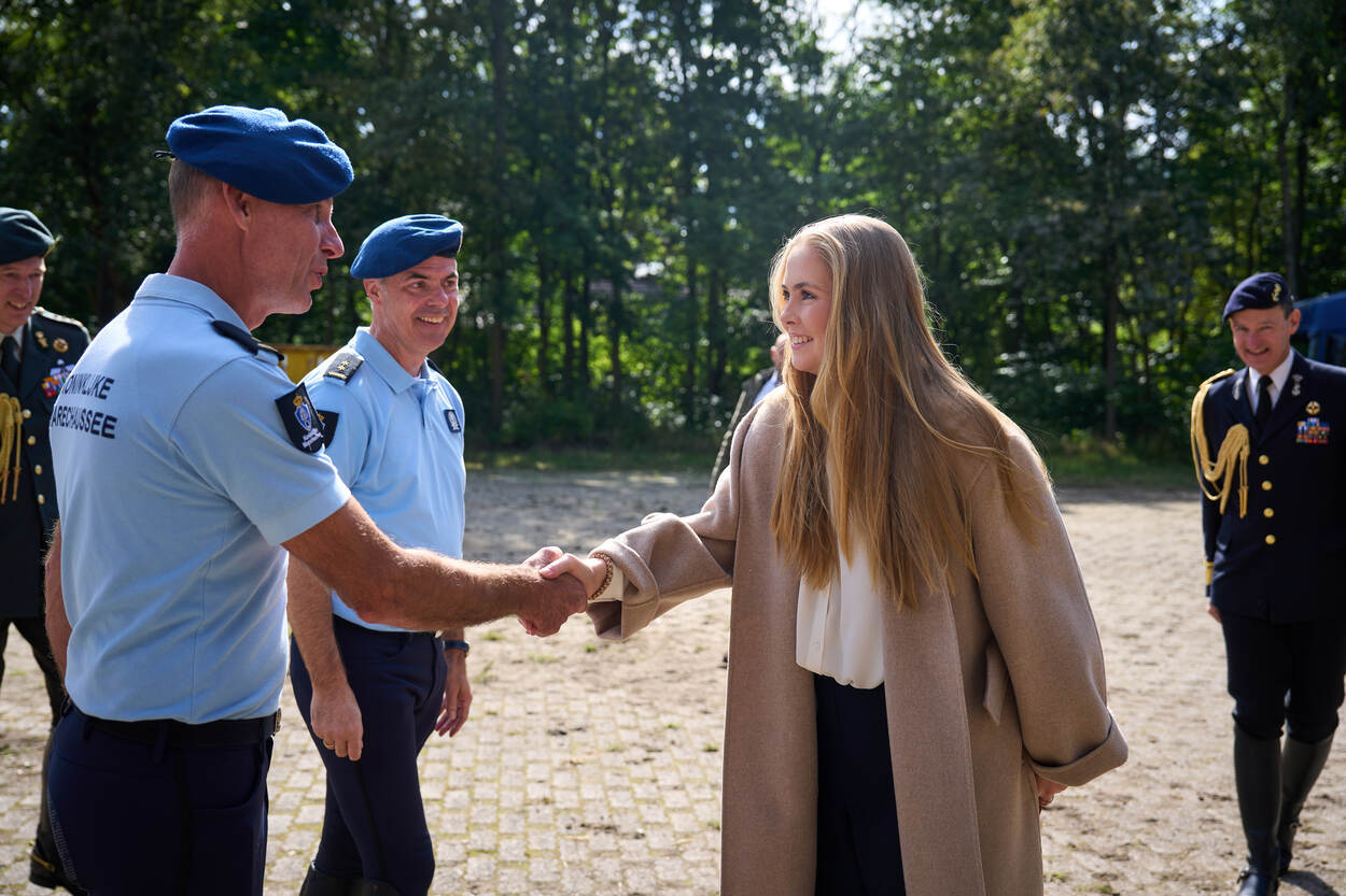 Kroonprinses Amalia kwam ook een kijkje nemen