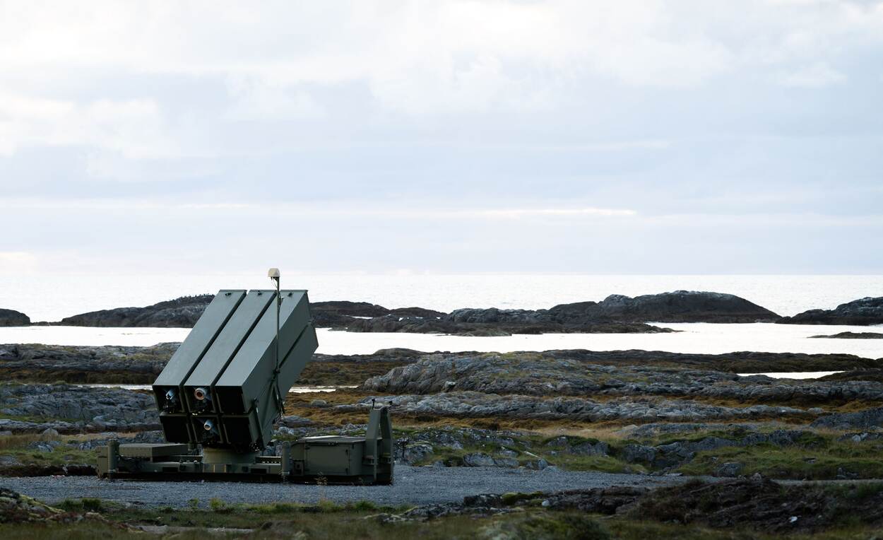 MRAD-launcher met verschillende raketten geladen.