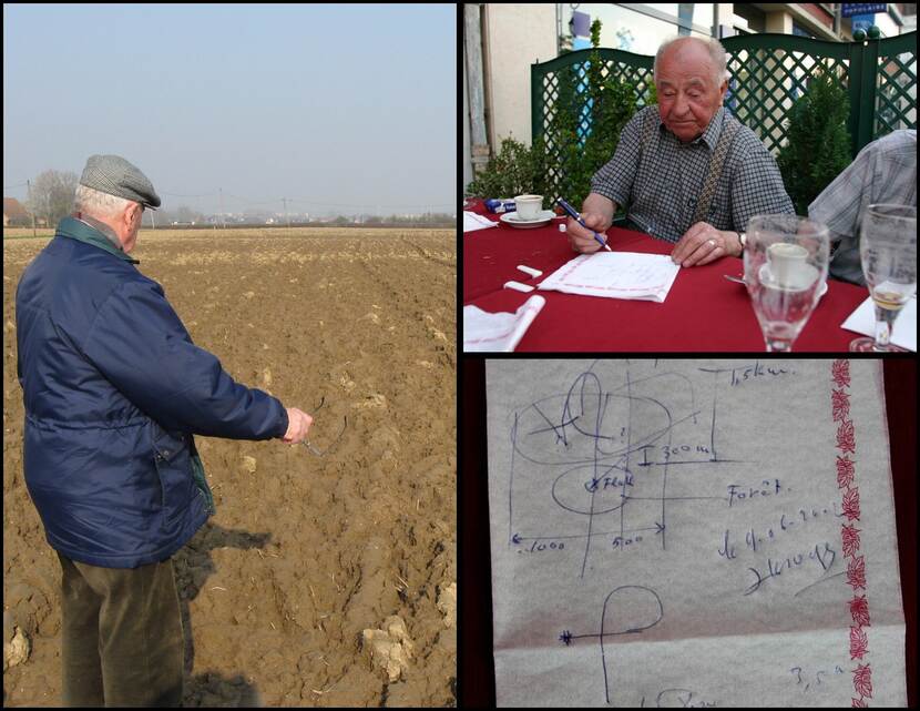 Man met pet op een niet-ingezaaide akker wijst op de grond. En een man die zit aan een tafel met een rood tafelkleed en een kaartje tekens met een potentiele zoeklocatie.”