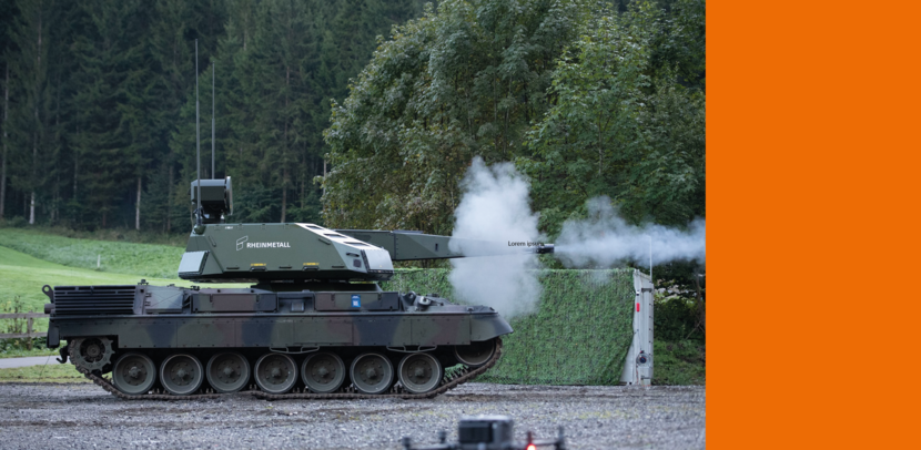 Een vurende Skyranger 35 op de basis van een Leopard 1.