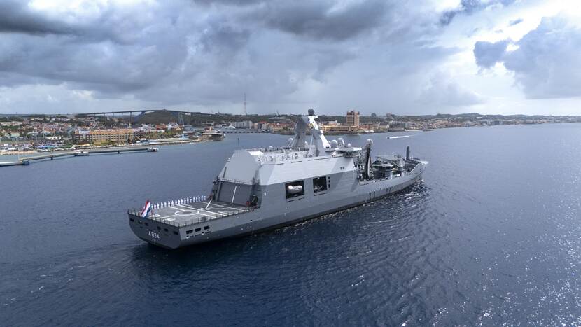 Zr.Ms. Den Helder vaart Willemstand binnen.