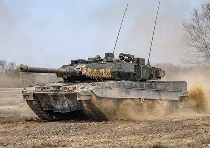 Leopard 2A8.